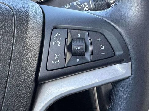 Used 2017 Chevrolet Trax LT w/ LT Convenience Package AWD/4WD image 21