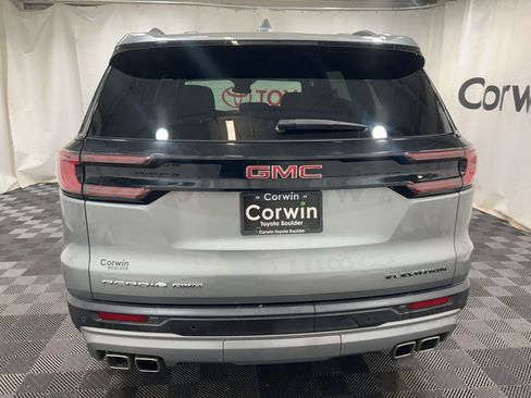 Used 2025 GMC Acadia Elevation image 7