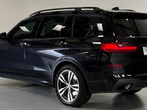 Used 2020 BMW X7 xDrive40i w/ M Sport Package AWD/4WD image 4
