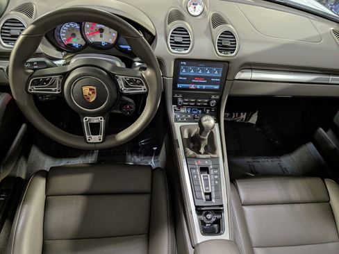 Certified 2024 Porsche 718 Boxster GTS image 7