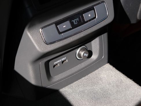 Used 2021 Audi SQ5 Premium Plus image 29