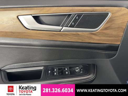 Used 2026 Volkswagen Atlas SE AWD/4WD image 12