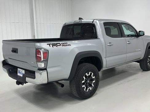 Used 2023 Toyota Tacoma TRD Off-Road image 6