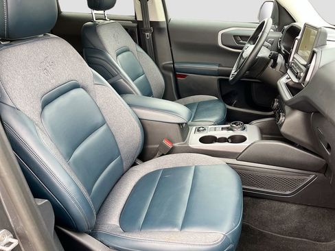 Used 2024 Ford Bronco Sport Outer Banks w/ Tech Package image 28