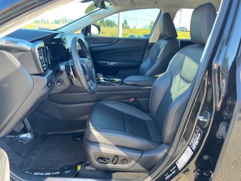 Used 2023 Lexus NX 300h AWD w/ Luxury Package image 17