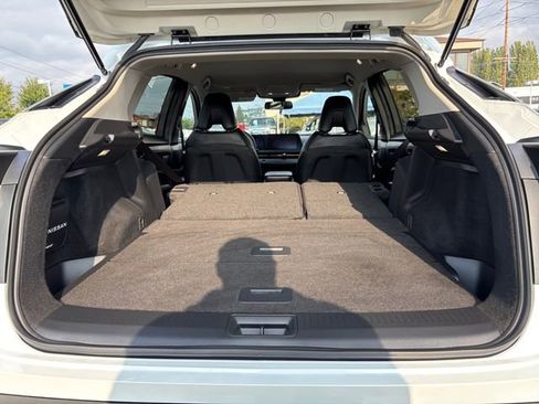 Used 2025 Nissan Ariya FWD image 35