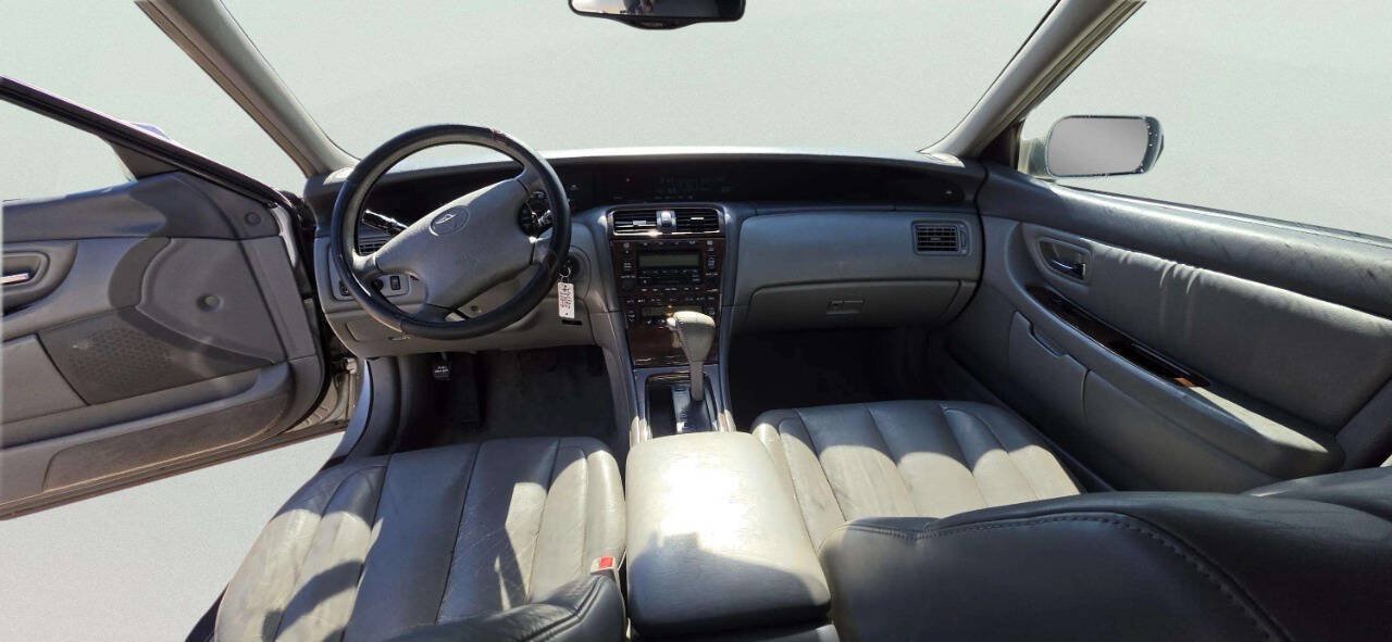 Used 2001 Toyota Avalon XL FWD image 8
