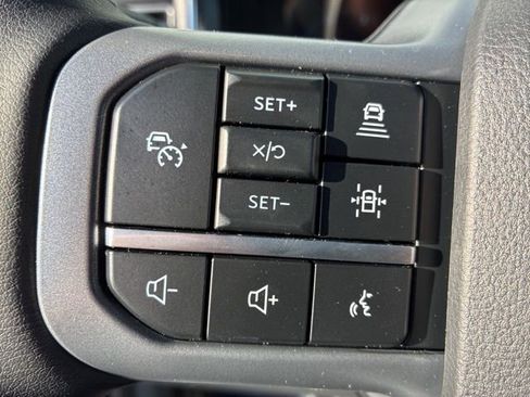 New 2026 Ford F250 Lariat w/ Lariat Ultimate Package image 39