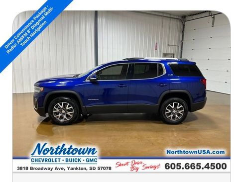 Certified 2023 GMC Acadia SLE w/ Driver Convenience Package AWD/4WD image 2
