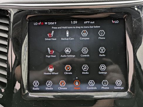 Used 2021 Jeep Cherokee Limited image 32