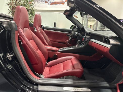 Used 2017 Porsche 911 Carrera image 72