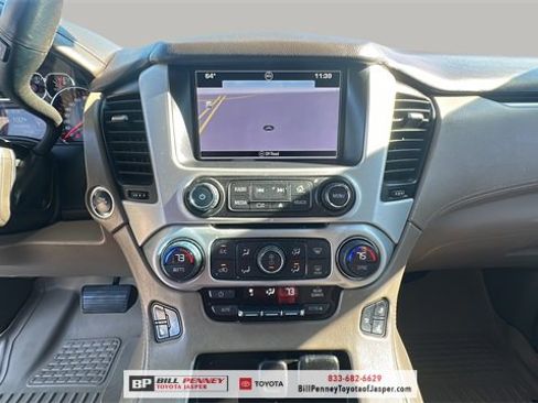 Used 2016 GMC Yukon SLT w/ HD Trailering Package image 14