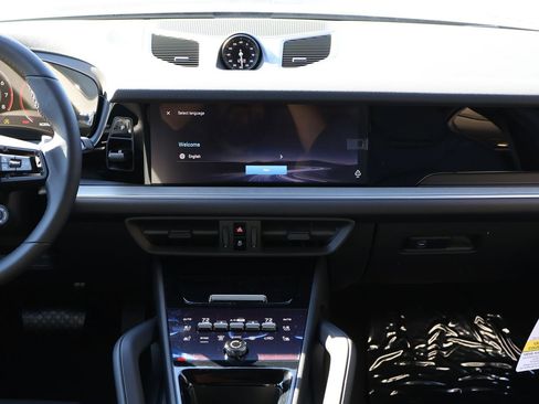 New 2026 Porsche Cayenne Coupe image 20