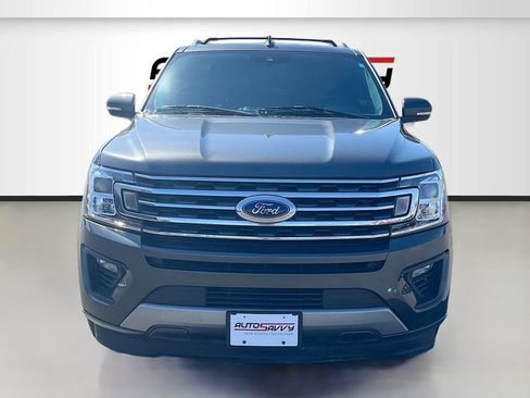 Used 2021 Ford Expedition XLT RWD image 2