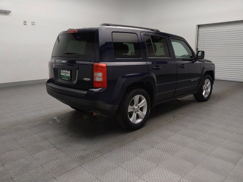 Used 2015 Jeep Patriot Latitude image 9
