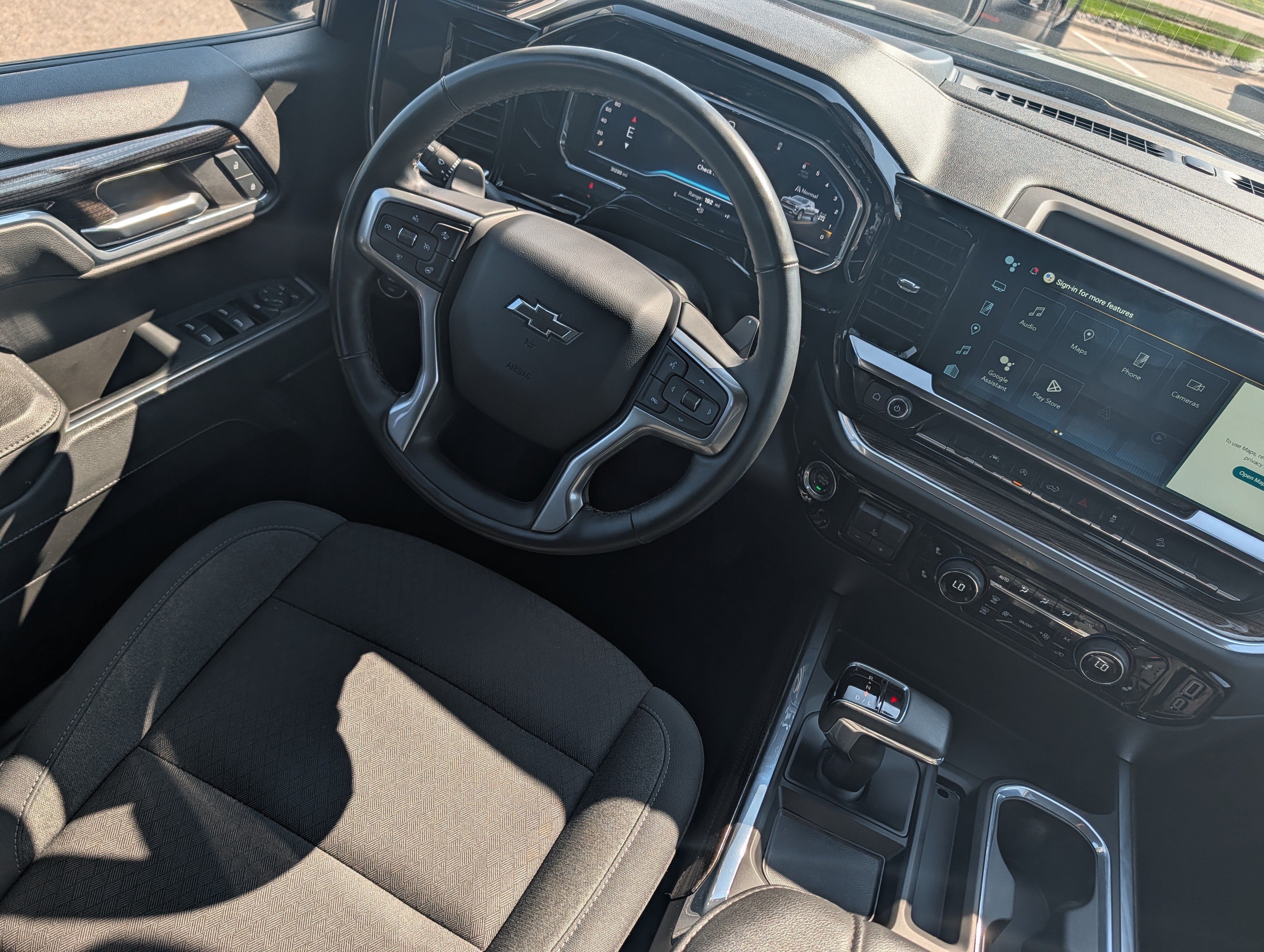 Used 2024 Chevrolet Silverado 1500 RST AWD/4WD image 9