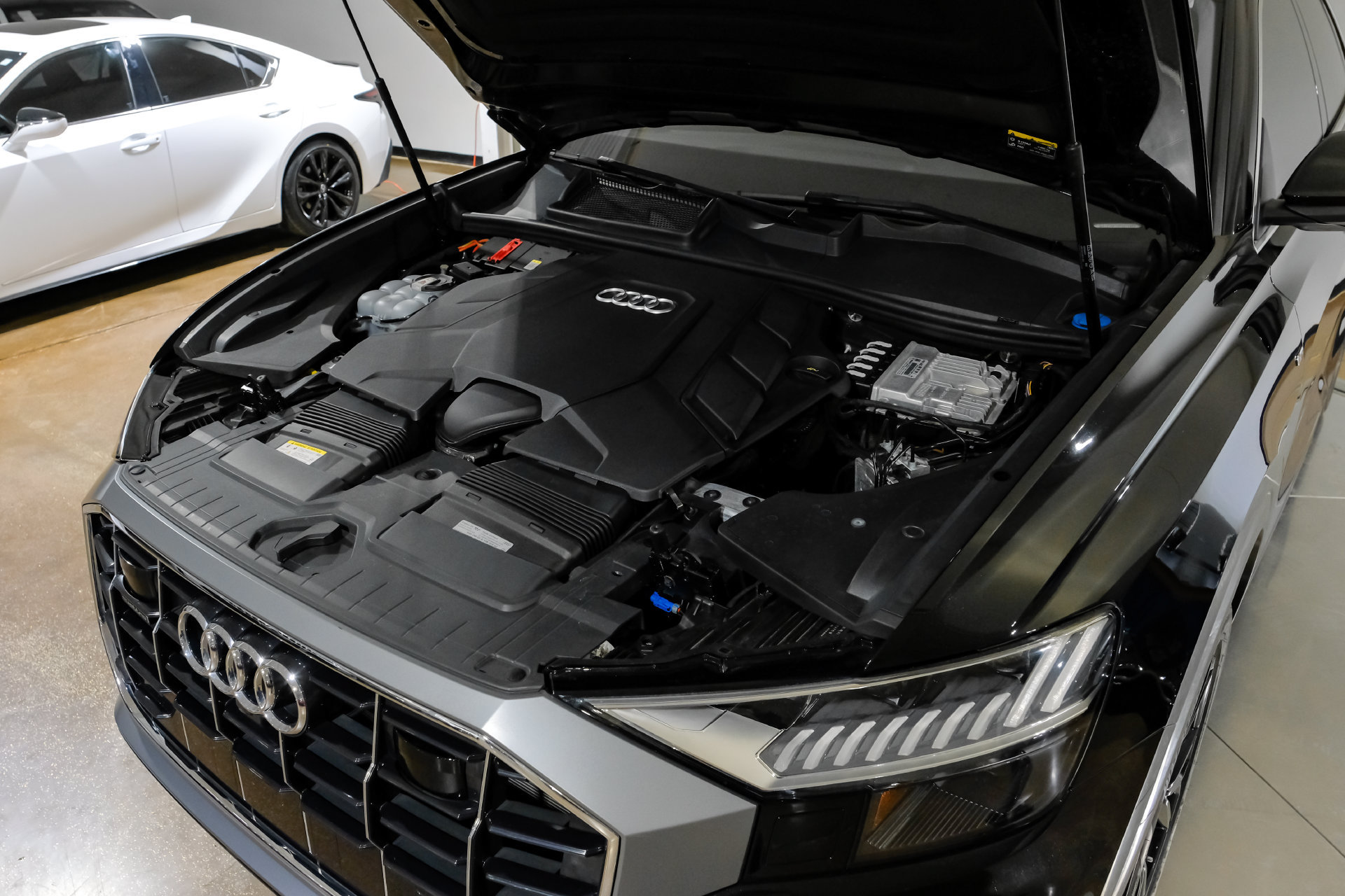 Used 2023 Audi Q8 Premium Plus w/ Premium Plus Package AWD/4WD image 52