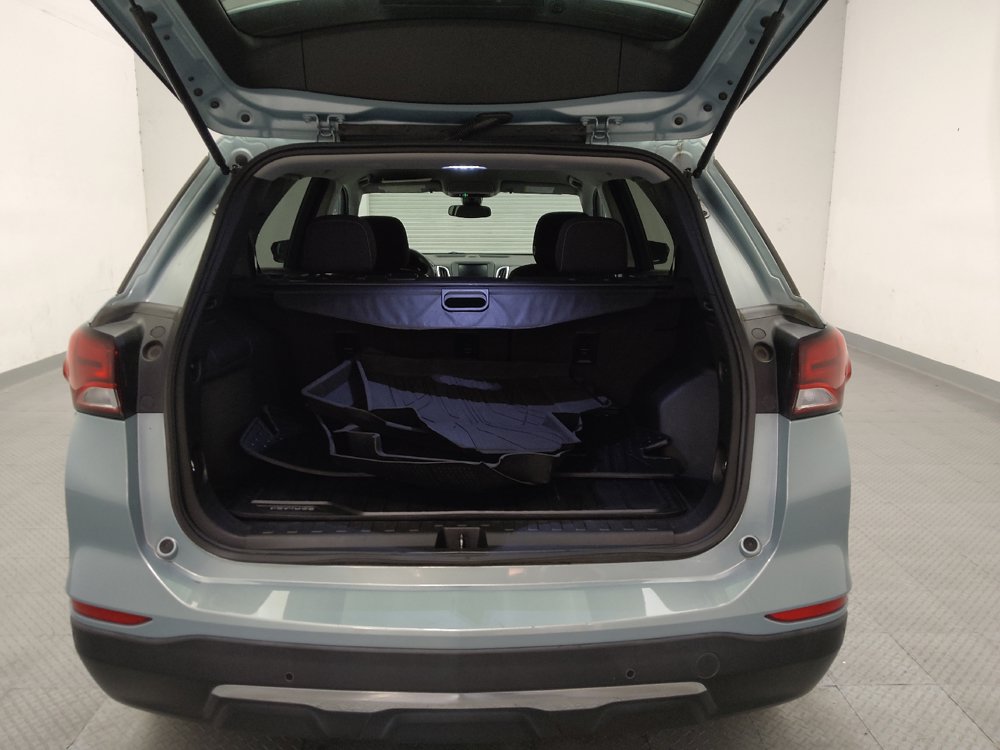 Used 2022 Chevrolet Equinox LT w/ LPO, Floor Liner Package FWD image 29