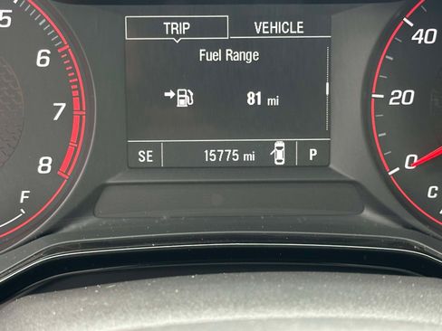 Certified 2024 Chevrolet Trax RS w/ Driver Confidence Package FWD image 23