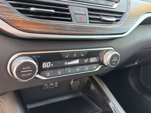 Used 2021 Nissan Altima 2.5 SL FWD image 26