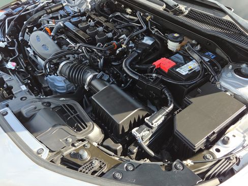 Certified 2024 Honda Civic EX-L image 20