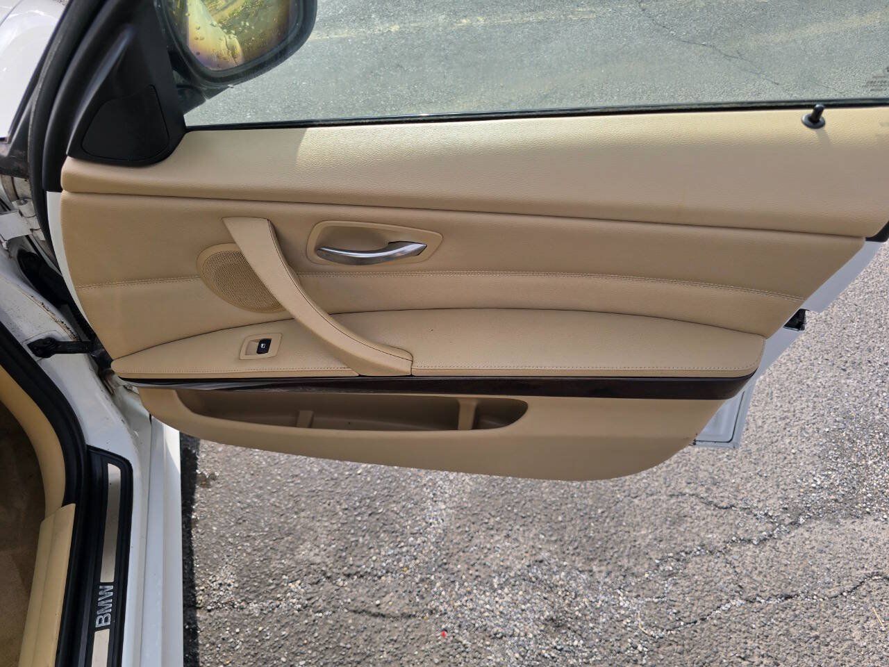 Used 2011 BMW 328i Sedan RWD image 30