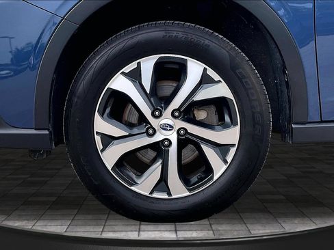 Used 2020 Subaru Outback Touring AWD/4WD image 8