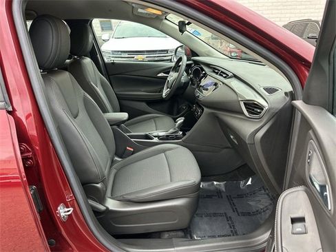 Used 2023 Buick Encore GX Select w/ Sport Touring Package image 25