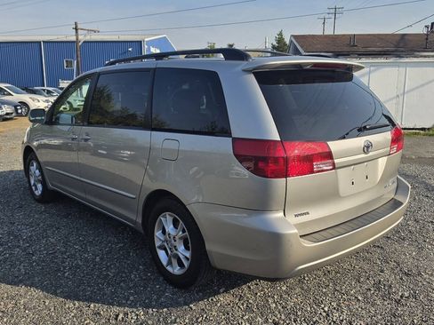 Used 2004 Toyota Sienna XLE w/ XLE Pkg 12 FWD image 5