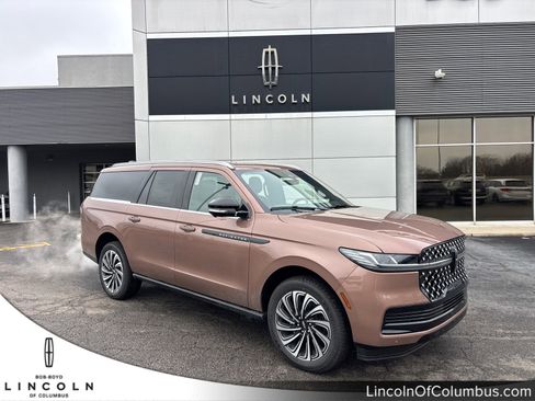 New 2026 Lincoln Navigator L Black Label image 1