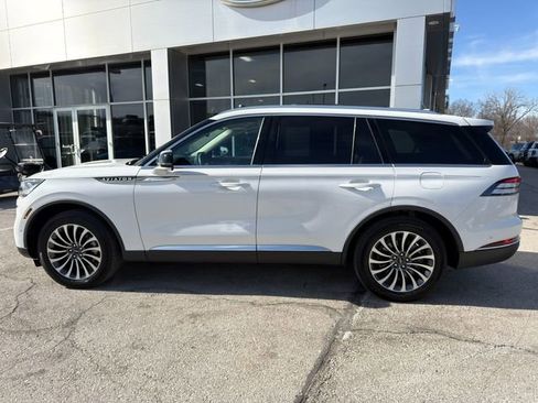 Used 2024 Lincoln Aviator Reserve w/ Equipment Group 201A image 4