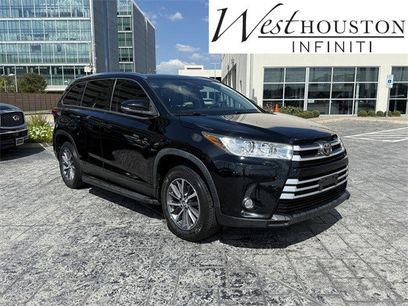 Used 2019 Toyota Highlander XLE