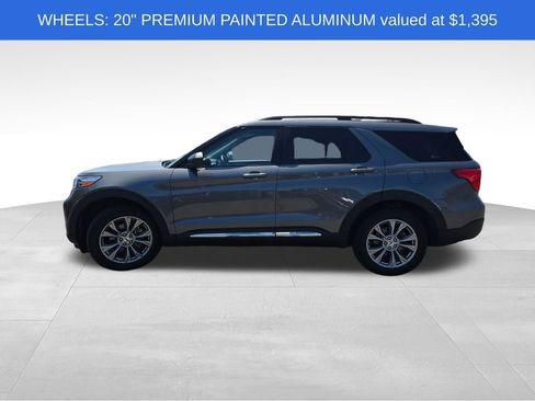 Used 2023 Ford Explorer XLT w/ Equipment Group 202A AWD/4WD image 5