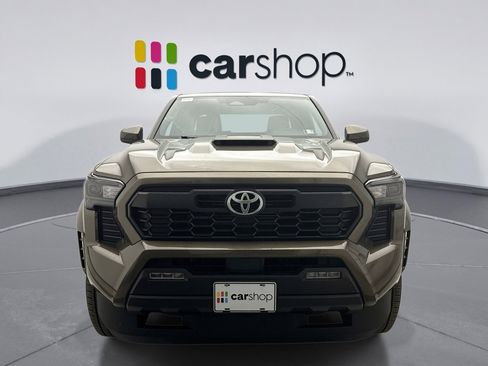 Used 2024 Toyota Tacoma TRD Sport image 8