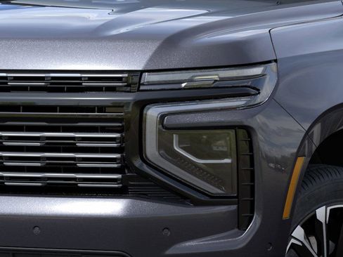 New 2026 Chevrolet Suburban High Country w/ Sun And Tow Package image 34