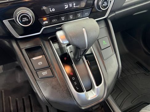 Used 2017 Honda CR-V LX image 14