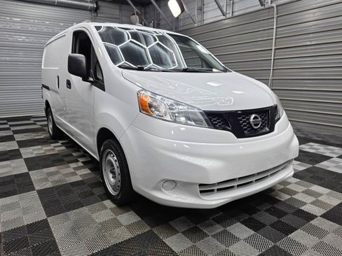 Used 2021 Nissan NV200 S FWD image 5