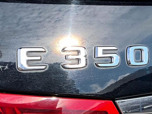 Used 2012 Mercedes-Benz E 350 Sedan image 28