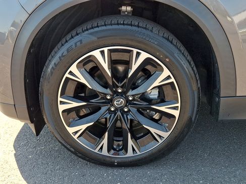 Certified 2024 MAZDA CX-90 Plug-In Hybrid w/ Premium Plus image 10