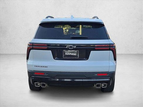 New 2027 Chevrolet Traverse LT w/ Midnight/Sport Edition FWD image 8