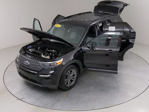 Certified 2024 Ford Explorer XLT w/ Equipment Group 202A AWD/4WD image 44