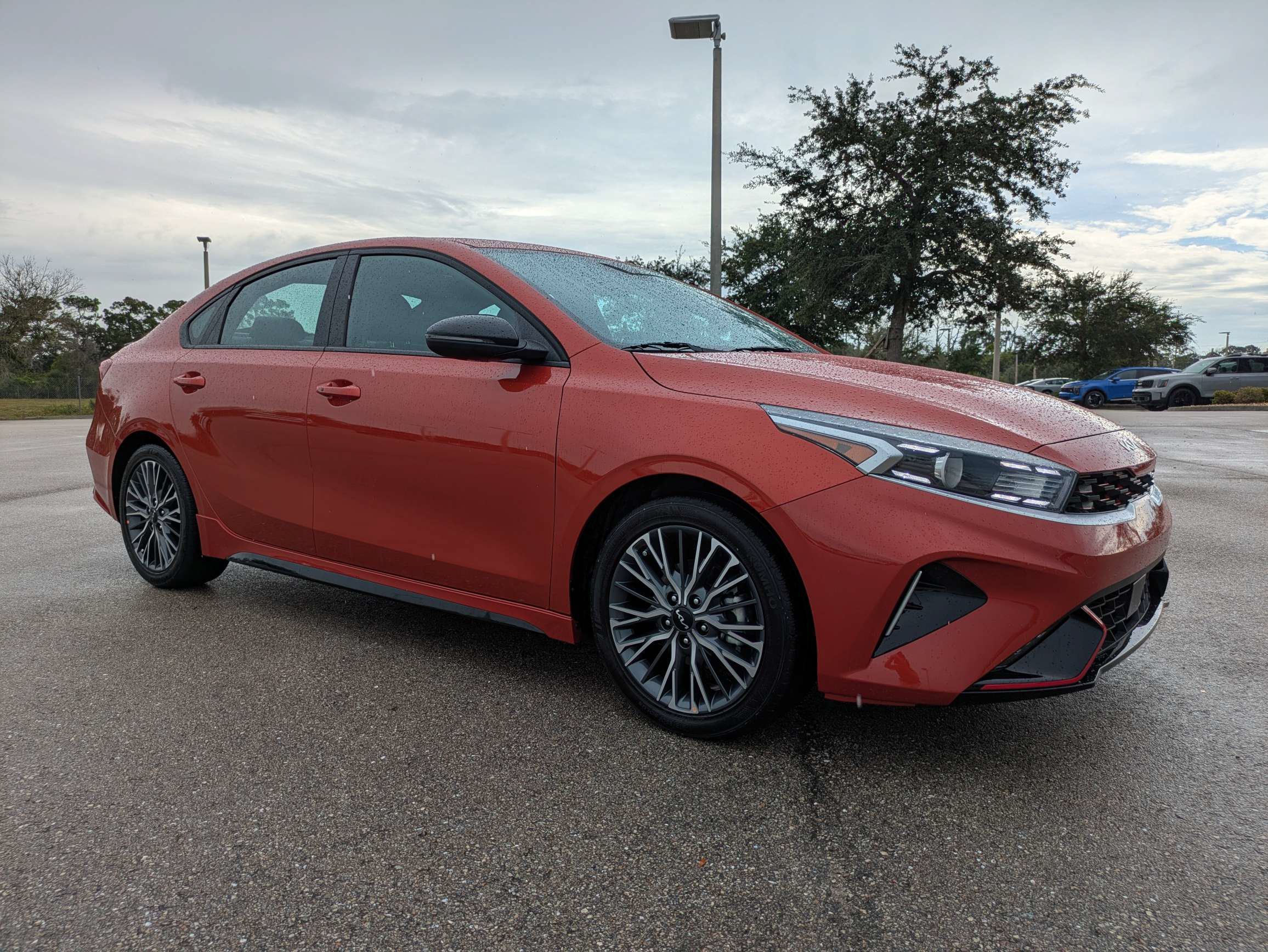 Used 2023 Kia Forte GT-Line w/ GT-Line Premium Package FWD image 2