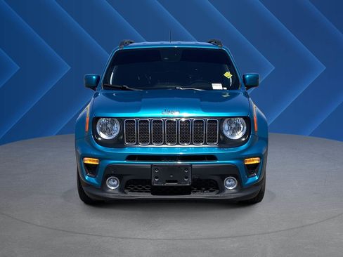 Used 2021 Jeep Renegade Latitude FWD image 8