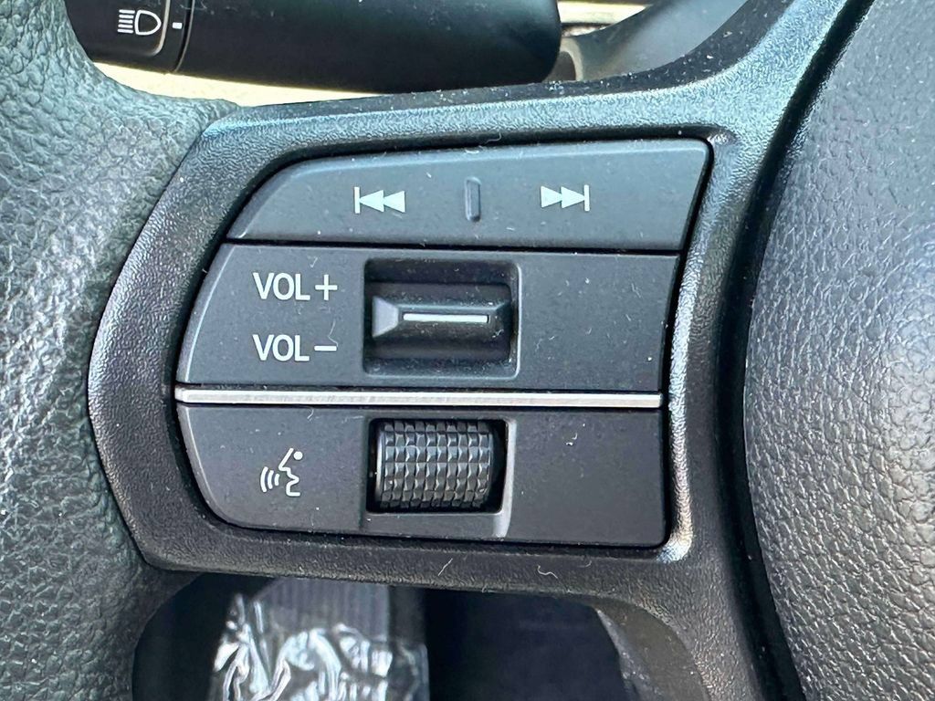 Certified 2023 Honda Accord EX image 19