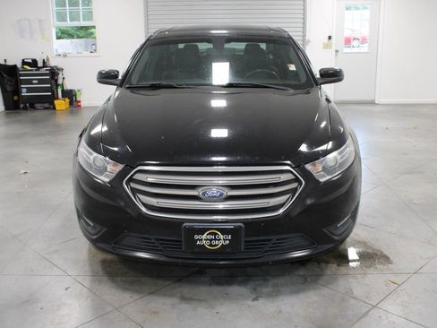 Used 2017 Ford Taurus SEL AWD/4WD image 3