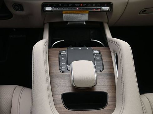 New 2026 Mercedes-Benz GLE 350 4MATIC image 13