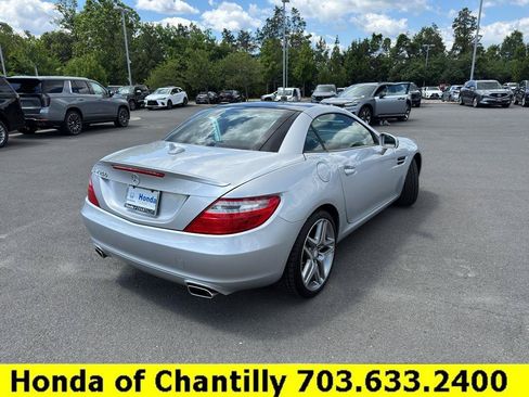 Used 2013 Mercedes-Benz SLK 250 image 7