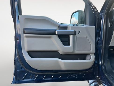 Used 2019 Ford F150 XLT w/ Equipment Group 302A Luxury image 14