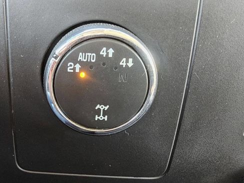 Used 2010 Chevrolet Silverado 1500 LT w/ Power Pack Plus image 8