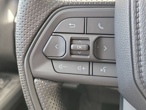 New 2026 Toyota Tacoma SR5 RWD image 9